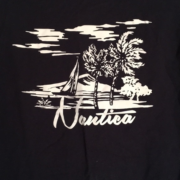 Men’s Nautica T shirt - Picture 4 of 5